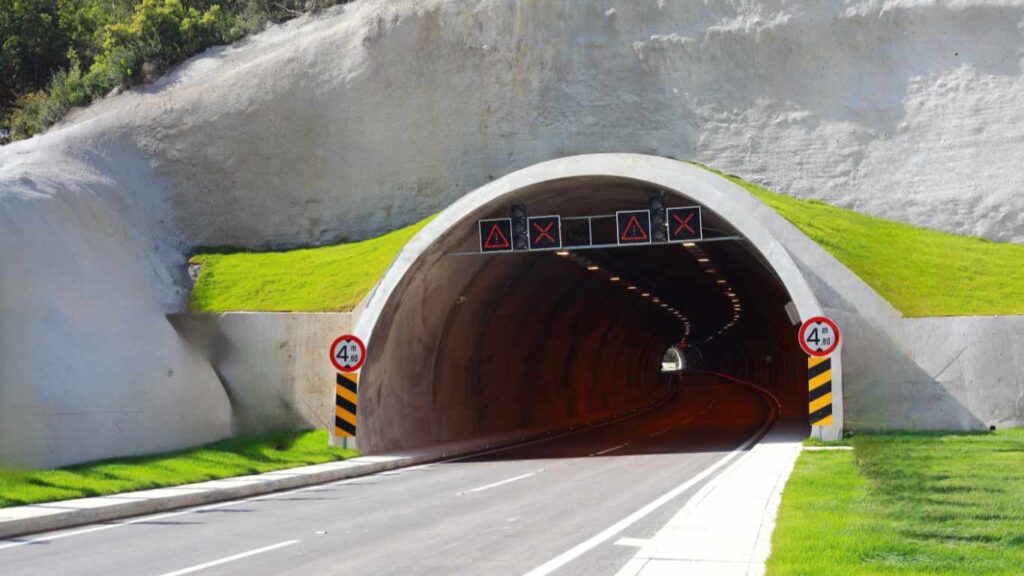 Höhenkontrolle Wohnmobil Reisebusse von MobilWarn