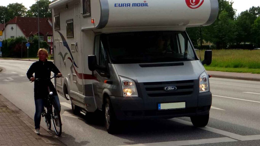 Tote-Winkel-Assistent von MobilWarn 04