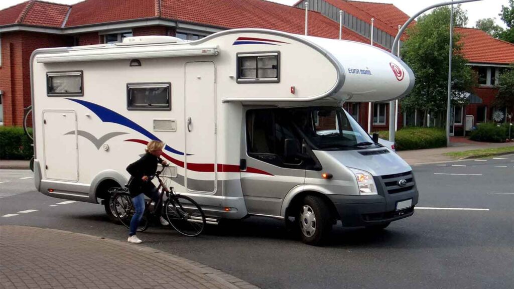 Tote-Winkel-Assistent von MobilWarn 05